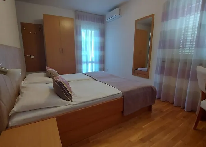 krevet i doručak Tom 3*